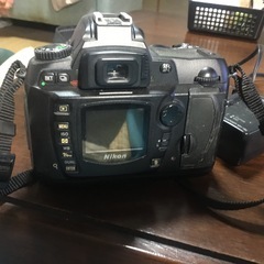 ニコンD70 カード充電器18~55ズームレンズ付の画像