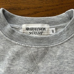 ペアマノンのトレーナーの画像