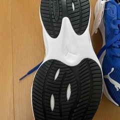 23㎝　PUMAスニーカーの画像