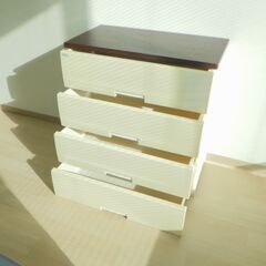 ４段チェスト（木製天板）【小金井市民限定】（小金井市再生家具）品番：11-04-17 ※新規優先の画像