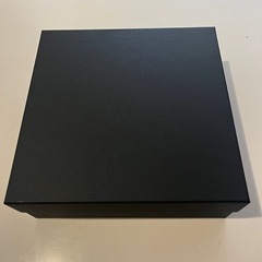 ギフトボックス黒の画像