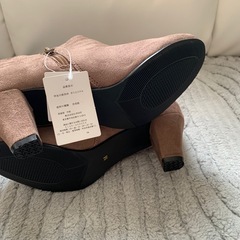  未使用　Feminine Cafe リボン ショートブーツ　の画像