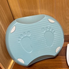 PIYO  3way おまる　補助便座　踏み台にも！の画像