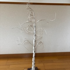 ニトリ　LEDライト白樺ツリー120の画像