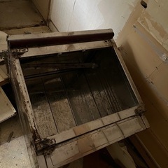 【 受渡し者決定】ステンレス廃材2点
の画像