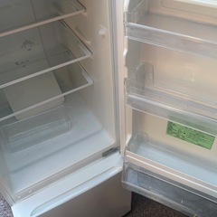 YAMADA ノンフロン冷凍冷蔵庫 YRZ-F15G1の画像