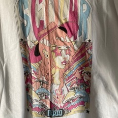 スカラー　Tシャツ　白の画像