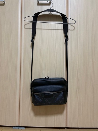 LOUIS VUITTON ショルダーバッグ