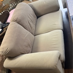IKEAソファーの画像