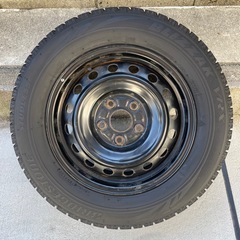 スタッドレスタイヤホイール付き4本セットの画像