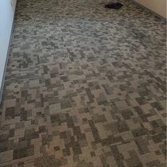 タイルカーペット77枚の画像