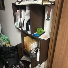 本棚、棚の画像