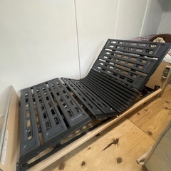 パラマウントベッド　電動リモート
の画像