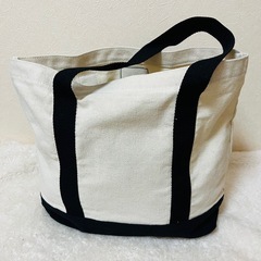 黒トートバッグ シンプル トートバッグ 手提げバッグ キャンパスバッグ 黒の画像