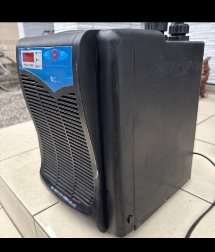 冷却機能付きクーラー 黒