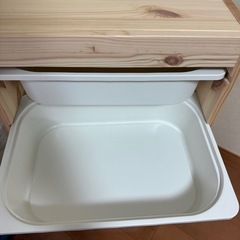 IKEA収納棚商談中の画像