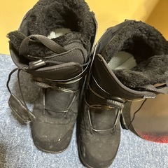 スノボー　板　ビンディングの画像