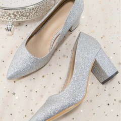 シルバーラメシューズ ブライダルシューズ 結婚式、前撮り、パーティに◎の画像