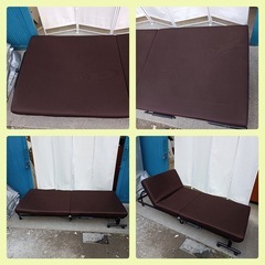 [八6524]  折りたたみベッド  外形寸法  90X200㎝  高さ約33㎝の画像