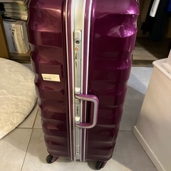 スーツケースの画像