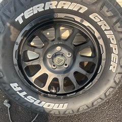 RAV4 タイヤ・ホイール　DELTA FORCE  17×7.0J 5/114.3 +32の画像