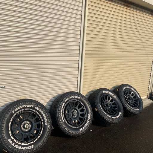 RAV4 タイヤ・ホイール　DELTA FORCE  17×7.0J 5/114.3 +32