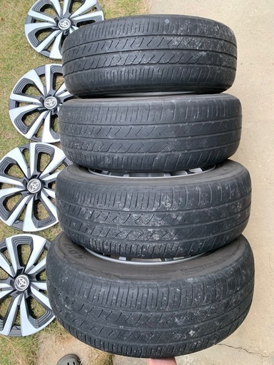 プリウス phv純正ホイール夏タイヤ付き195/65r15