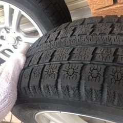 スタッドレスタイヤ　185/65R14の画像