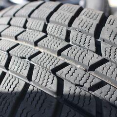 BMW2シリーズ  スタッドレスタイヤ ホイール 4本セット 205/60R16 の画像