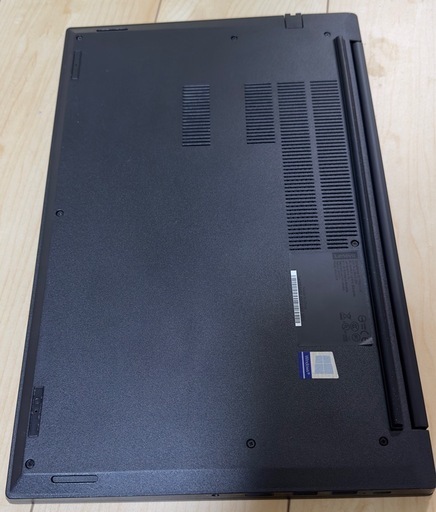 ThinkPad E15（2021年モデル）core i5-10210U,256GB SSD,8GB RAM