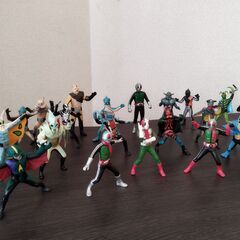 HGシリーズ【仮面ライダー&怪人】ガチャポン26体の画像