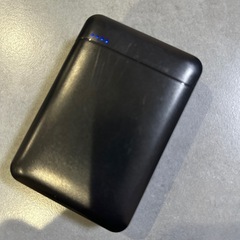 モバイルバッテリー 充電器付きの画像