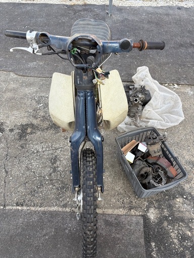 ホンダ・カブ AA01/部品取り