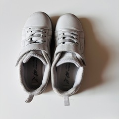 瞬足、スケッチャーズ　19cm セット
の画像