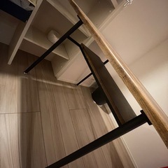 ダイニングテーブル・椅子×2の画像