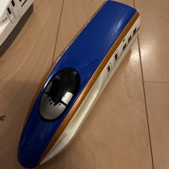 新幹線お弁当箱の画像