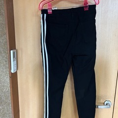 ブラック サイドストライプ ジョガーパンツ LLの画像