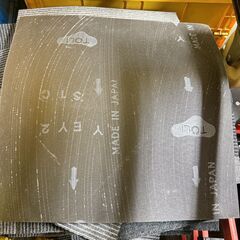 タイルカーペット グレー系 はぎれ有 約100枚の画像