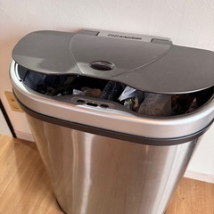 ゴミ箱45ℓの袋2枚仕分けできます！の画像