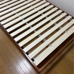 ニトリ セミダブルマットレスと木製スノコベットフレームセットの画像