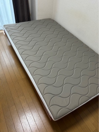 ニトリ セミダブルマットレスと木製スノコベットフレームセット