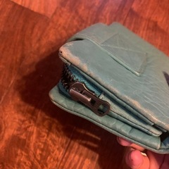 本革　レディース財布の画像