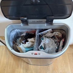 ゴミ箱45ℓの袋2枚仕分けできます！の画像