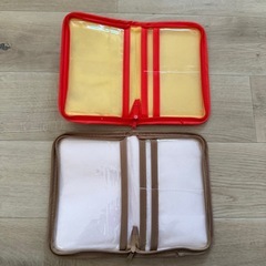 セリア ディズニー ファスナーケースの画像