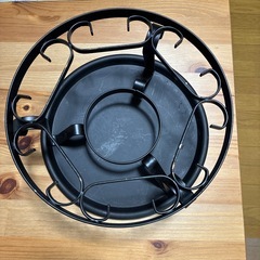 チーズフォンデュの鍋の画像