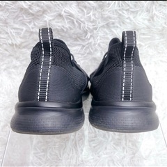 KEEN キーン UNEEK EXO スニーカー 26.5cm ブラックの画像