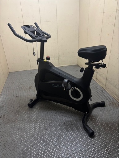 東Z450 フィットネスバイク QLEE 第7世代 ZWIFT アプリ連動スピンバイク エアロバイク トレーニングマシン 黒  型番 機材無し