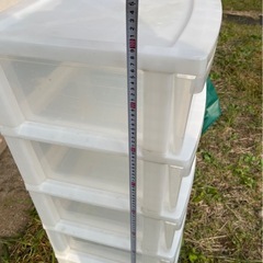 【お話中】プラスチック衣装ケースの画像