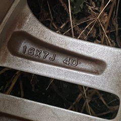 トヨタ カローラスポーツ 純正ホイール2本 スタッドレスの画像