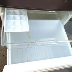 現状特価品 パナソニック 冷凍冷蔵庫 2ドア 138L NR-B149W-T 2017年製 右開き 空冷式 Panasonic の画像